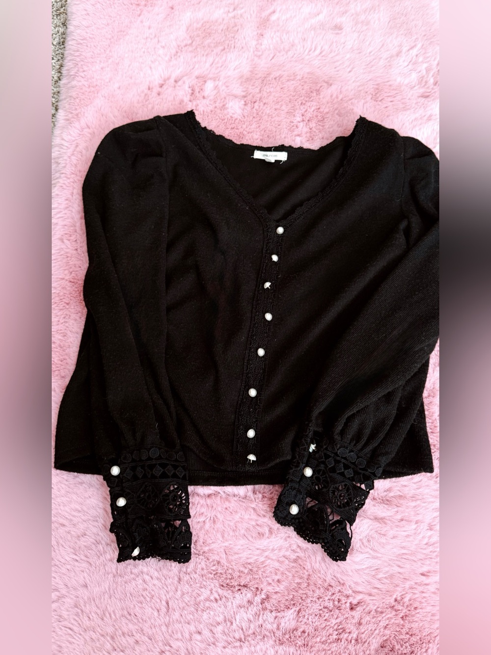 Black and pearl accent Button-Front Sweater with Lace Cuffs ✨🖤